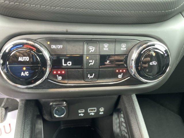 2021 Chevrolet Trailblazer Vehicle Photo in WILLIAMSVILLE, NY 14221-4303