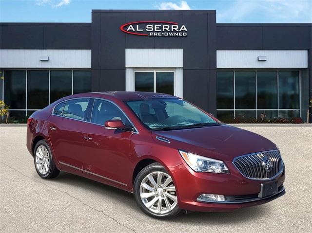 2015 Buick LaCrosse Vehicle Photo in GRAND BLANC, MI 48439-8139