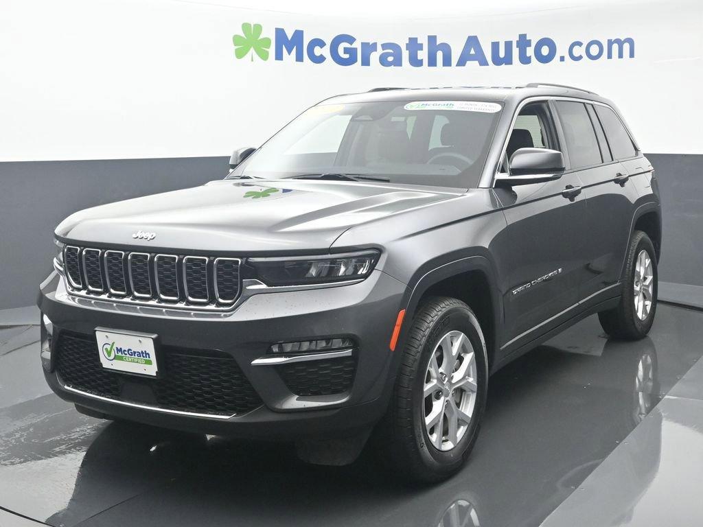 2023 Jeep Grand Cherokee Vehicle Photo in Cedar Rapids, IA 52402