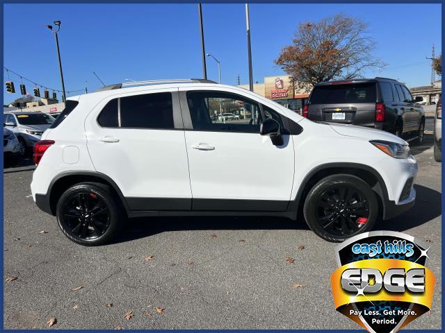 Certified 2021 Chevrolet Trax LT with VIN KL7CJPSM2MB368383 for sale in Freeport, NY