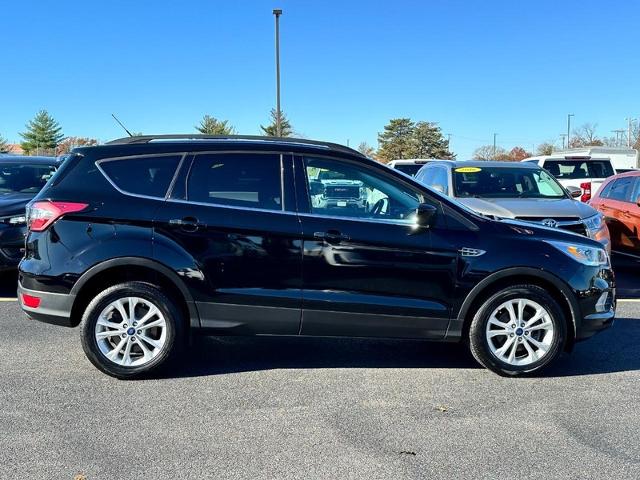 2017 Ford Escape Vehicle Photo in COLUMBIA, MO 65203-3903