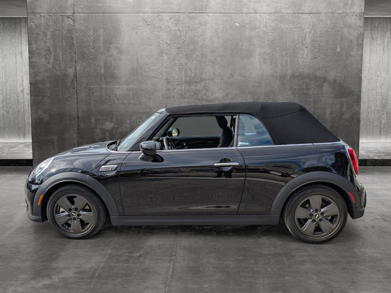 2022 MINI Cooper S Convertible Vehicle Photo in Miami, FL 33015