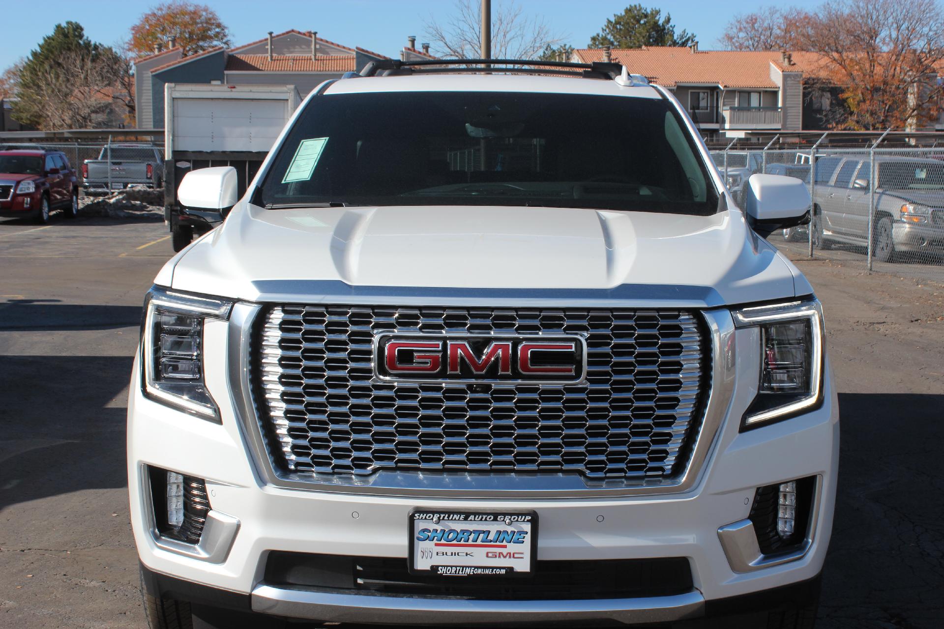 2024 GMC Yukon XL Vehicle Photo in AURORA, CO 80012-4011