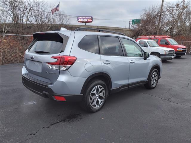 2020 Subaru Forester Vehicle Photo in TARENTUM, PA 15084-1435