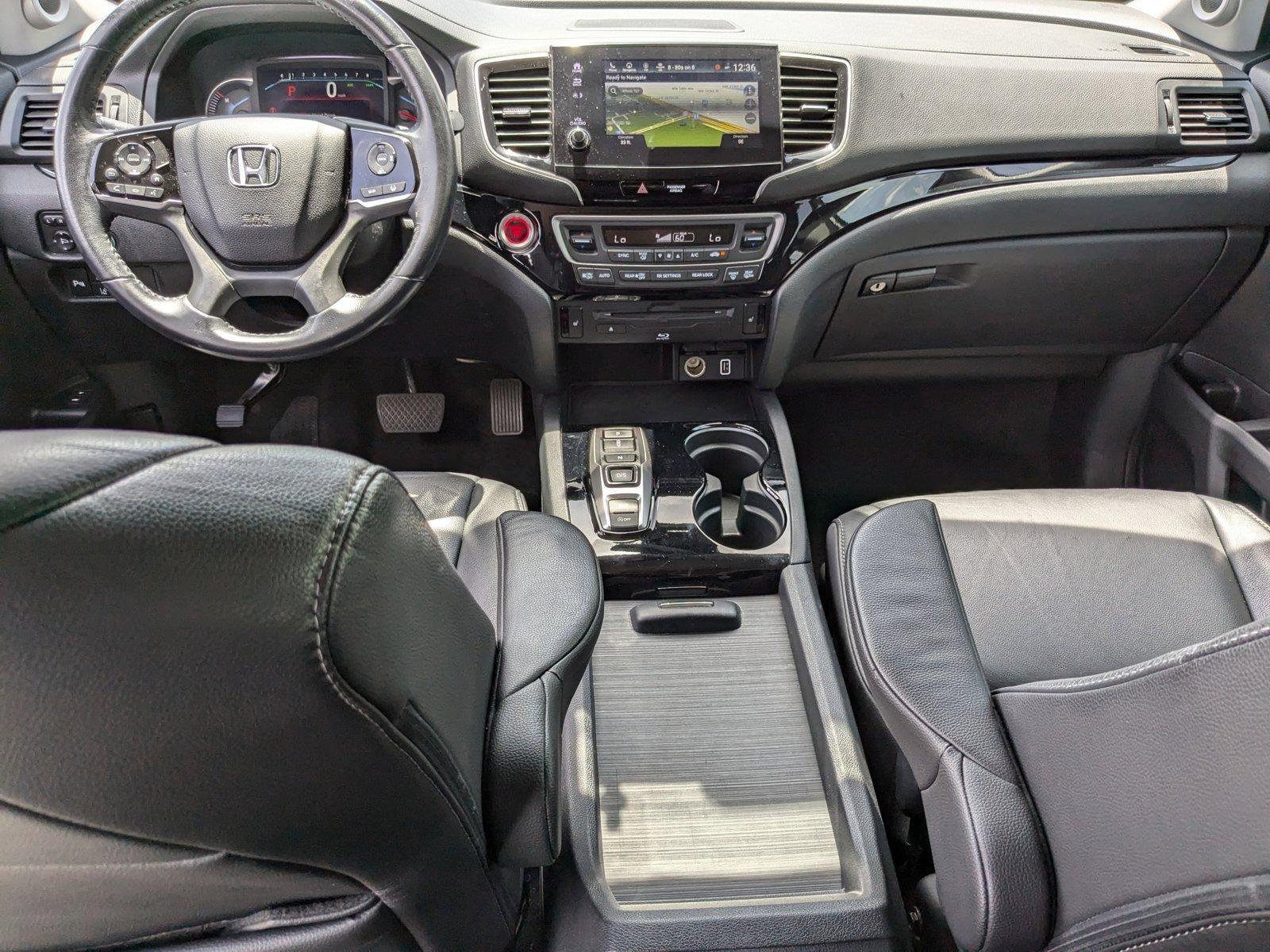 2022 Honda Pilot Vehicle Photo in Miami, FL 33015