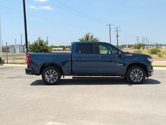 Used 2022 Chevrolet Silverado 1500 RST with VIN 3GCUDEET4NG583326 for sale in Castroville, TX