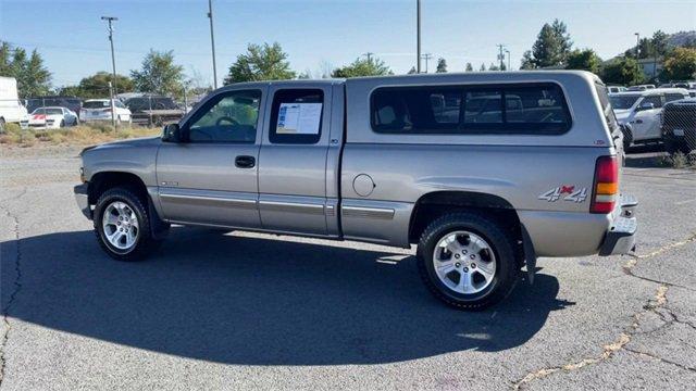 2002 Chevrolet Silverado 1500 Vehicle Photo in BEND, OR 97701-5133