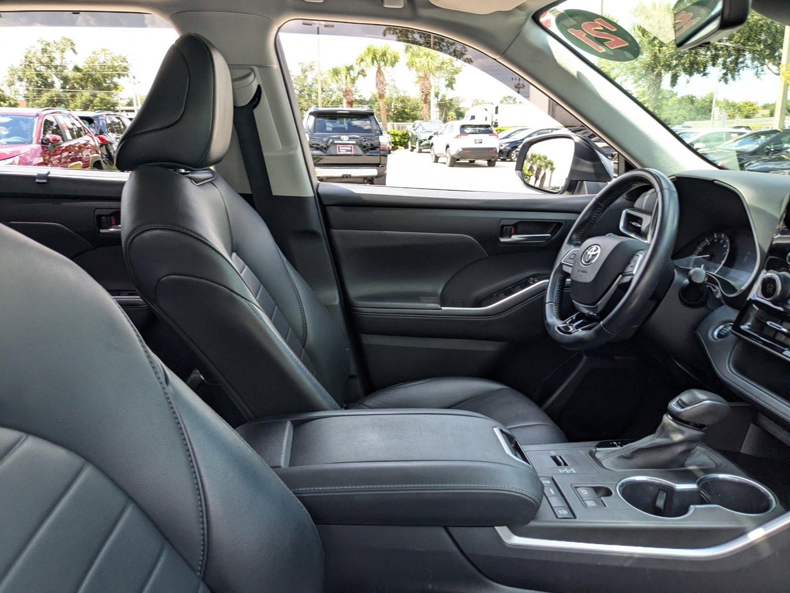 2021 Toyota Highlander Vehicle Photo in Winter Park, FL 32792