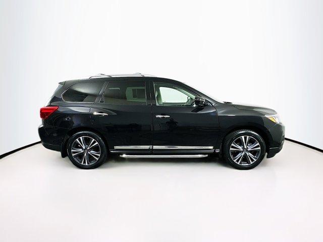 2020 Nissan Pathfinder Vehicle Photo in Doylestown, PA 18901