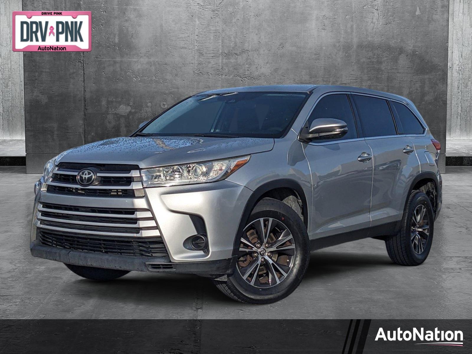 2019 Toyota Highlander Vehicle Photo in MIAMI, FL 33172-3015