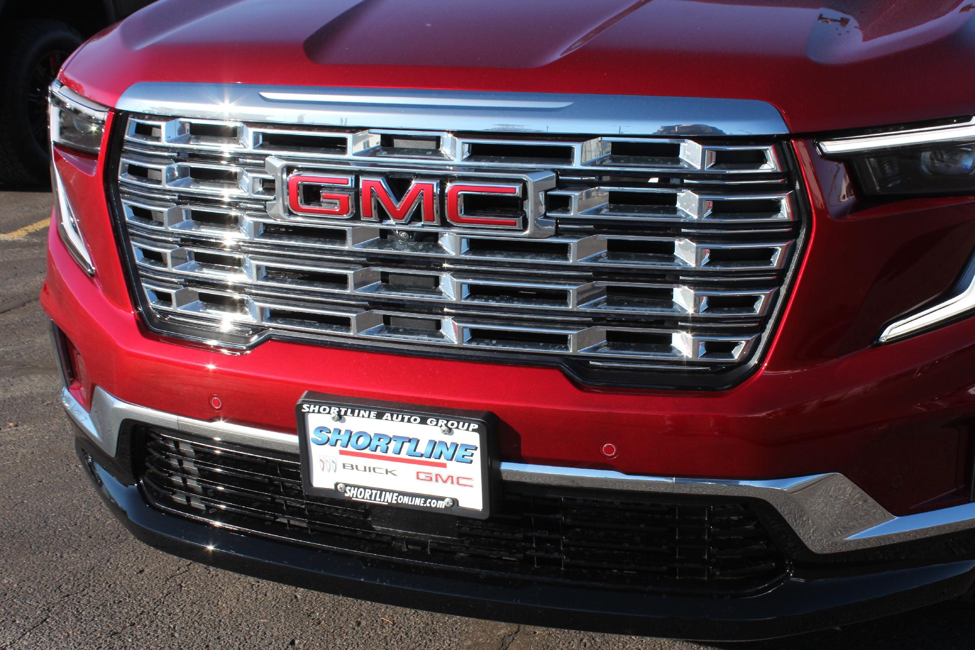 2025 GMC Acadia Vehicle Photo in AURORA, CO 80012-4011