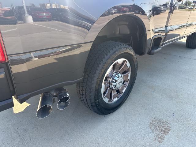 2024 Ford Super Duty F-250 SRW Vehicle Photo in Terrell, TX 75160