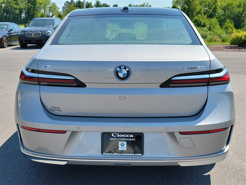 2024 BMW i7 Vehicle Photo in Muncy, PA 17756