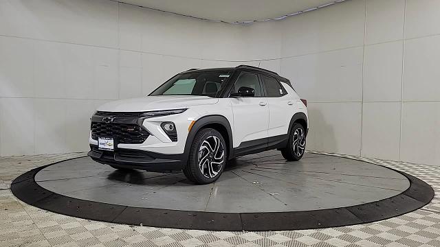 2025 Chevrolet Trailblazer Vehicle Photo in JOLIET, IL 60435-8135