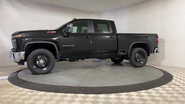 2024 Chevrolet Silverado 2500 HD Vehicle Photo in JOLIET, IL 60435-8135