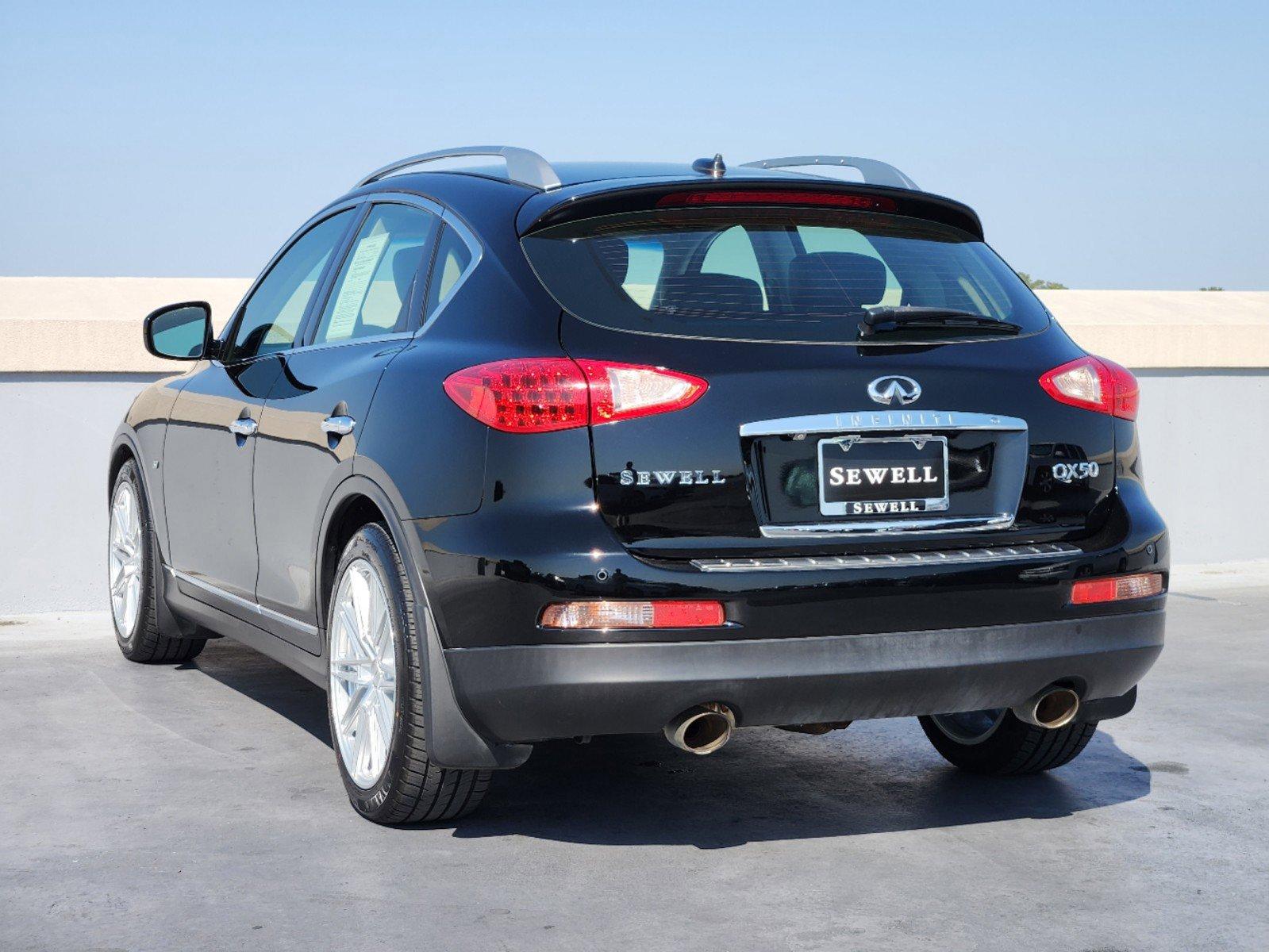 2015 INFINITI QX50 Vehicle Photo in DALLAS, TX 75209