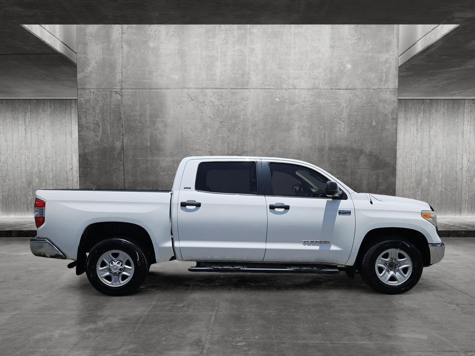 2015 Toyota Tundra 2WD Truck Vehicle Photo in CLEARWATER, FL 33764-7163