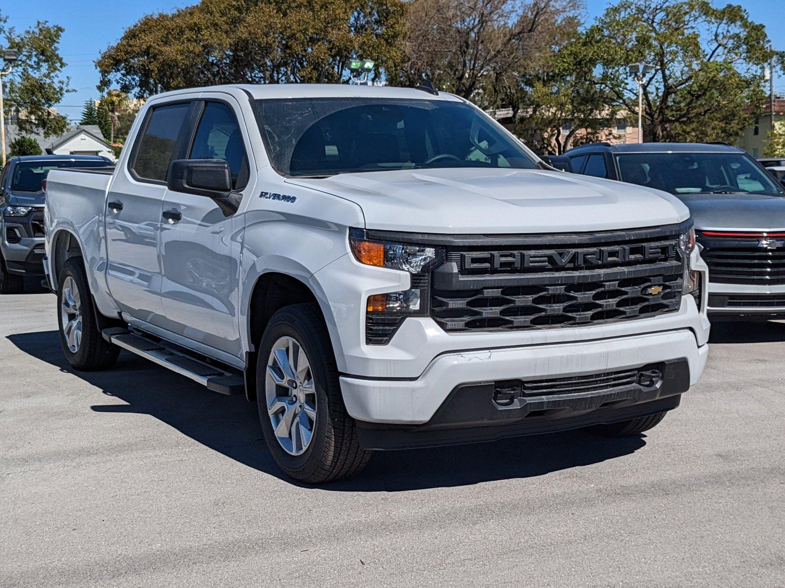 2024 Chevrolet Silverado 1500 Vehicle Photo in MIAMI, FL 33134-2699