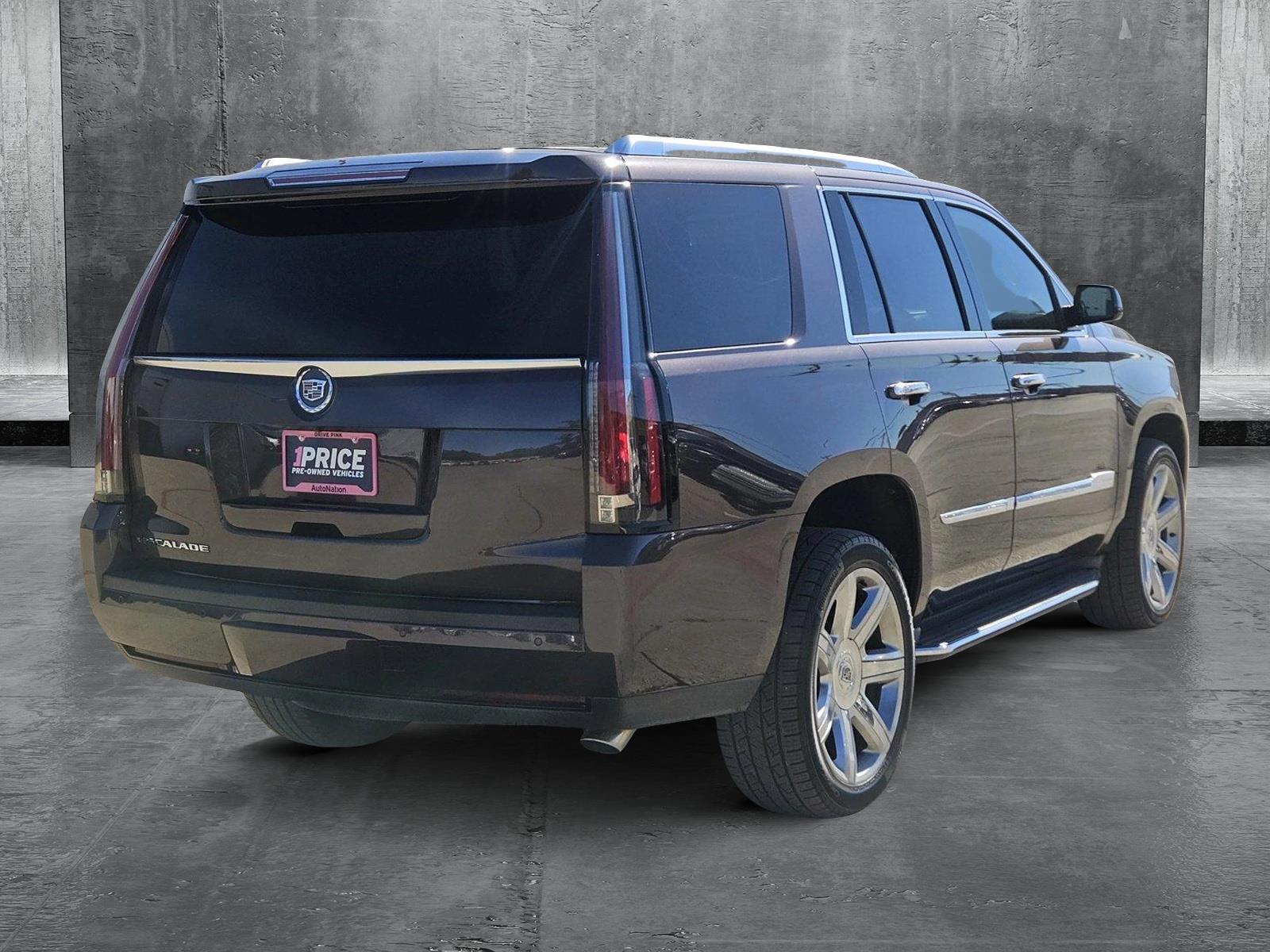 2015 Cadillac Escalade Vehicle Photo in NORTH RICHLAND HILLS, TX 76180-7199