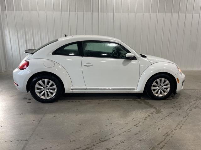 2019 Volkswagen Beetle Vehicle Photo in GLENWOOD, MN 56334-1123