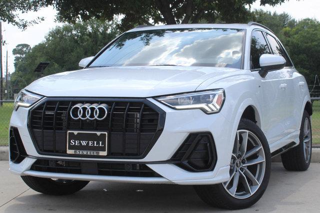 2024 Audi Q3 Vehicle Photo in HOUSTON, TX 77090