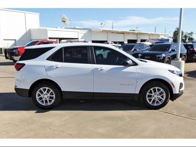 2024 Chevrolet Equinox Vehicle Photo in ROSENBERG, TX 77471-5675