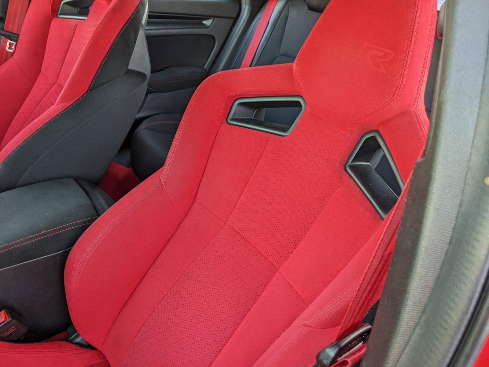 2023 Honda Civic Type R Vehicle Photo in PEMBROKE PINES, FL 33024-6534