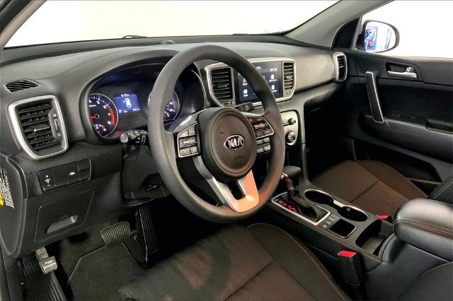 2021 Kia Sportage Vehicle Photo in Lees Summit, MO 64086