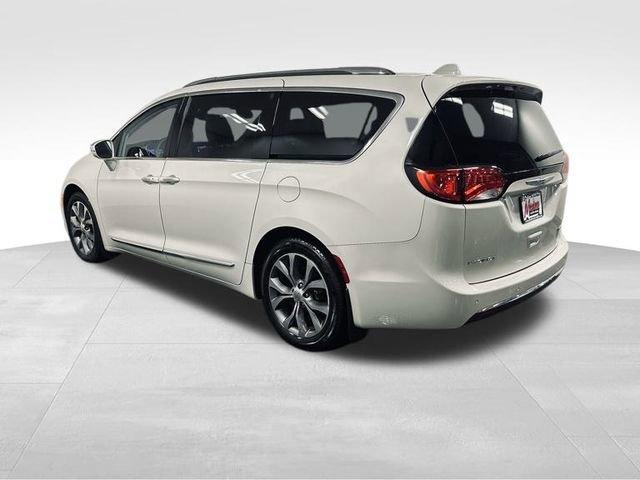 2017 Chrysler Pacifica Vehicle Photo in MEDINA, OH 44256-9631