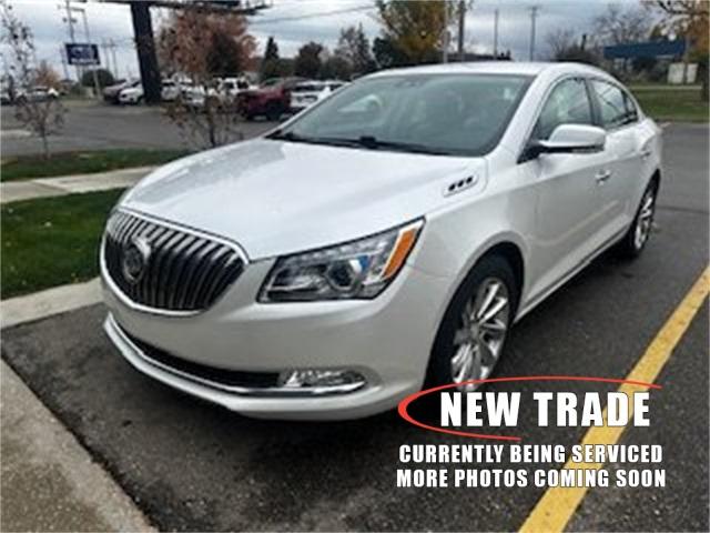 2015 Buick LaCrosse Vehicle Photo in GRAND BLANC, MI 48439-8139