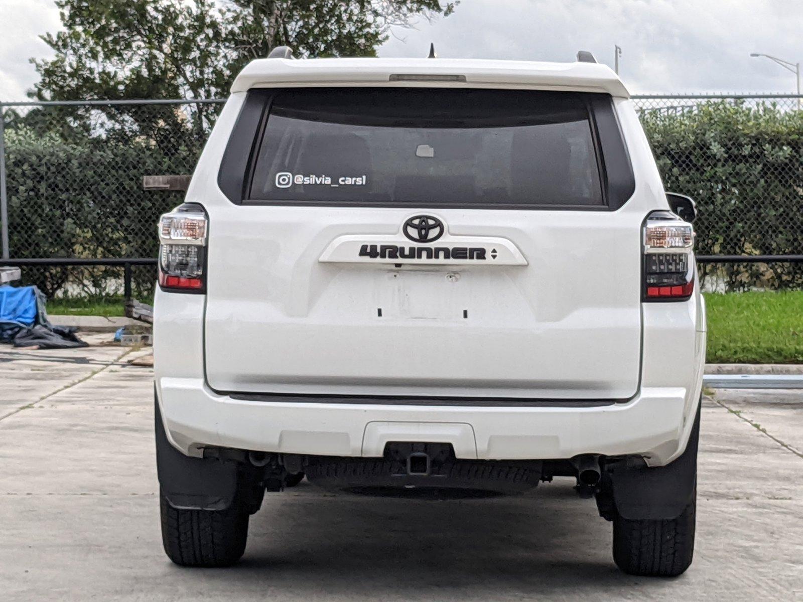 2023 Toyota 4Runner Vehicle Photo in Davie, FL 33331