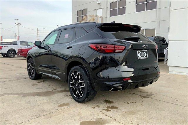 2023 Chevrolet Blazer Vehicle Photo in TOPEKA, KS 66609-0000