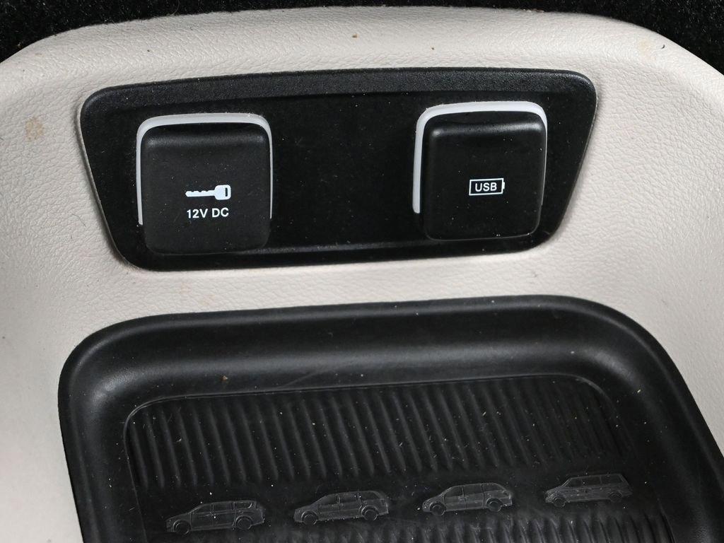 2019 Chrysler Pacifica Vehicle Photo in Cedar Rapids, IA 52402