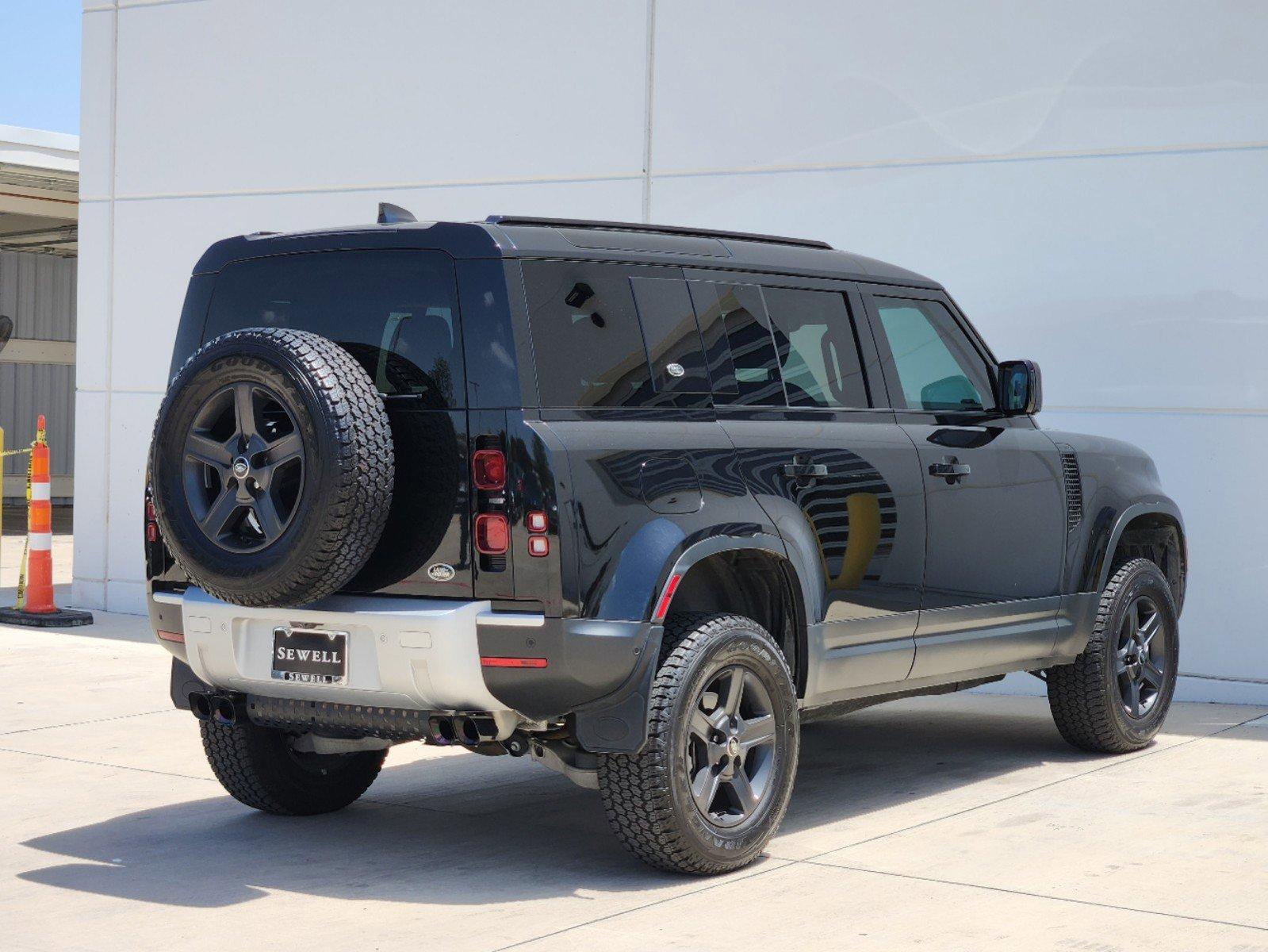 2021 Defender Vehicle Photo in PLANO, TX 75024