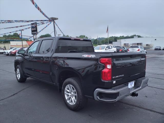 Used 2021 Chevrolet Silverado 1500 LT with VIN 3GCPYJEK4MG350577 for sale in Salem, OH