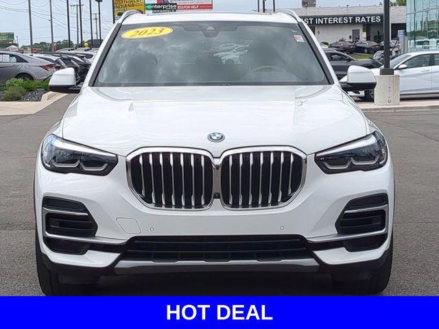 2023 BMW X5 xDrive45e Vehicle Photo in Merrillville, IN 46410-5311