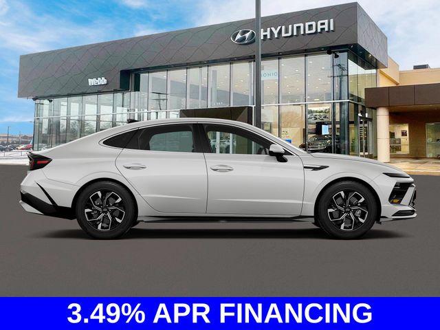 2024 Hyundai SONATA Vehicle Photo in Highland, IN 46322-2506