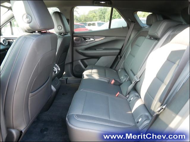 2024 Chevrolet Blazer EV Vehicle Photo in MAPLEWOOD, MN 55119-4794