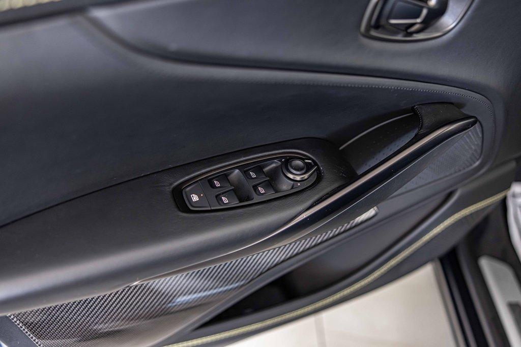 2021 Aston Martin DBX Vehicle Photo in Saint Charles, IL 60174