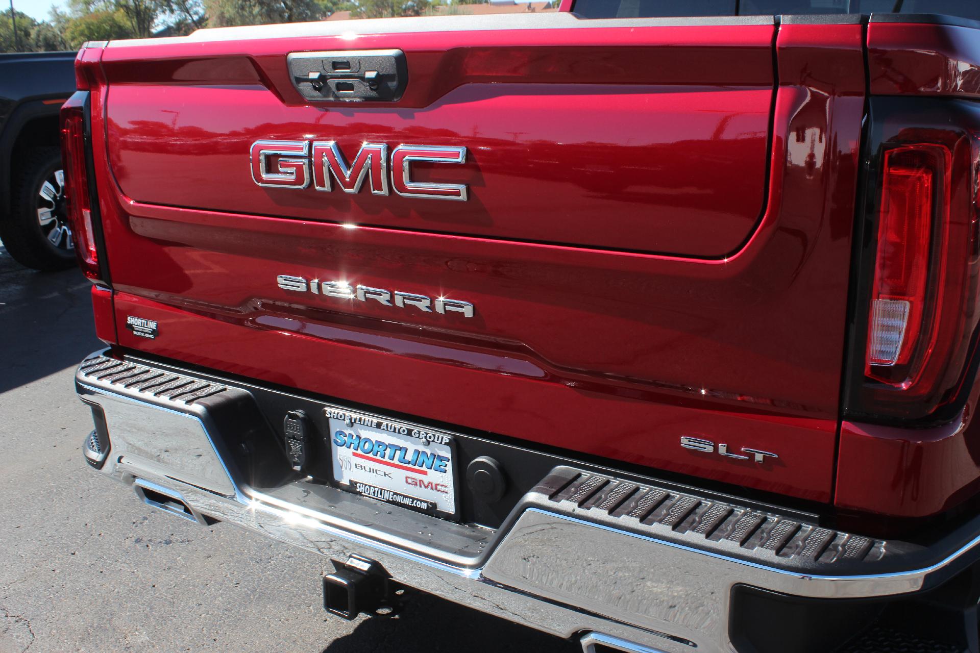 2025 GMC Sierra 1500 Vehicle Photo in AURORA, CO 80012-4011