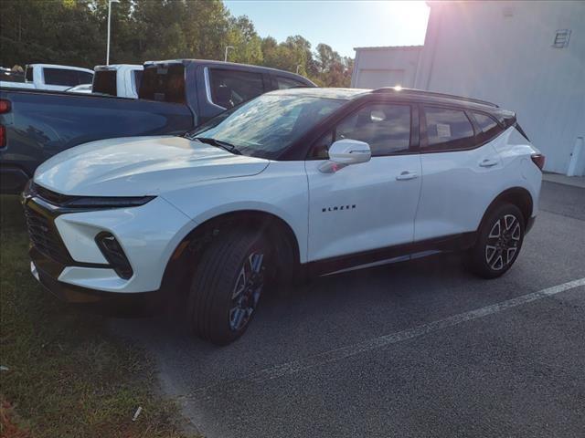 2024 Chevrolet Blazer Vehicle Photo in EMPORIA, VA 23847-1235