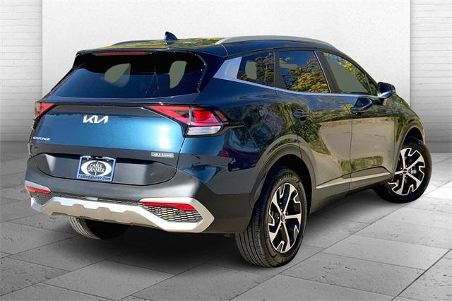 2023 Kia Sportage Hybrid Vehicle Photo in KANSAS CITY, MO 64114-4545