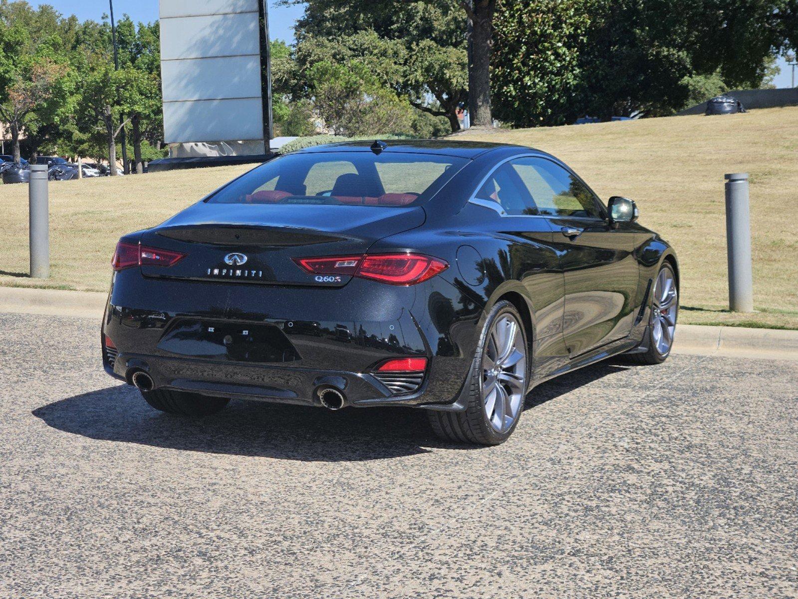 2022 INFINITI Q60 Vehicle Photo in Fort Worth, TX 76132