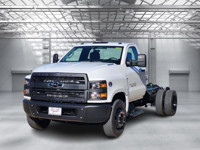 2024 Chevrolet Silverado Chassis Cab Vehicle Photo in ENNIS, TX 75119-5114