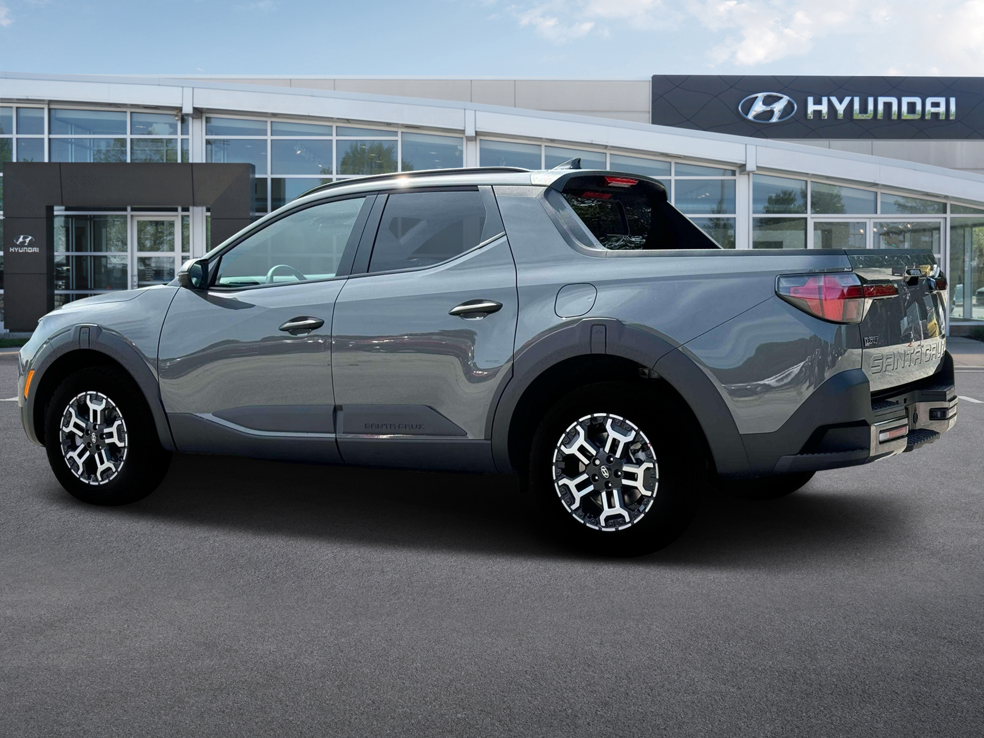 2025 Hyundai SANTA CRUZ Vehicle Photo in Greeley, CO 80634