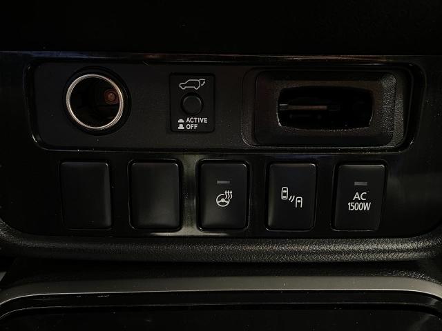 2018 Mitsubishi Outlander PHEV Vehicle Photo in Appleton, WI 54913