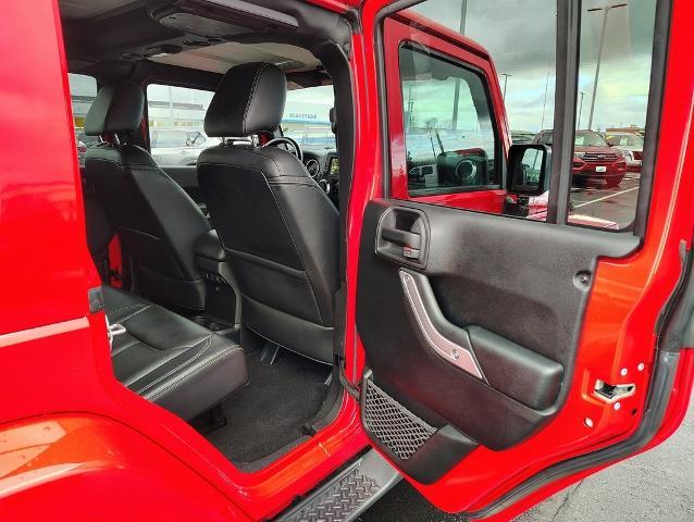 2015 Jeep Wrangler Unlimited Vehicle Photo in GREEN BAY, WI 54304-5303