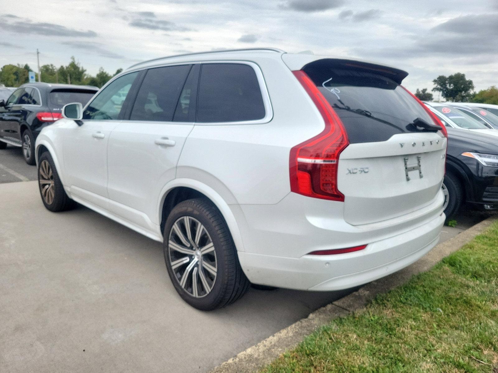 2023 Volvo XC90 Vehicle Photo in Trevose, PA 19053