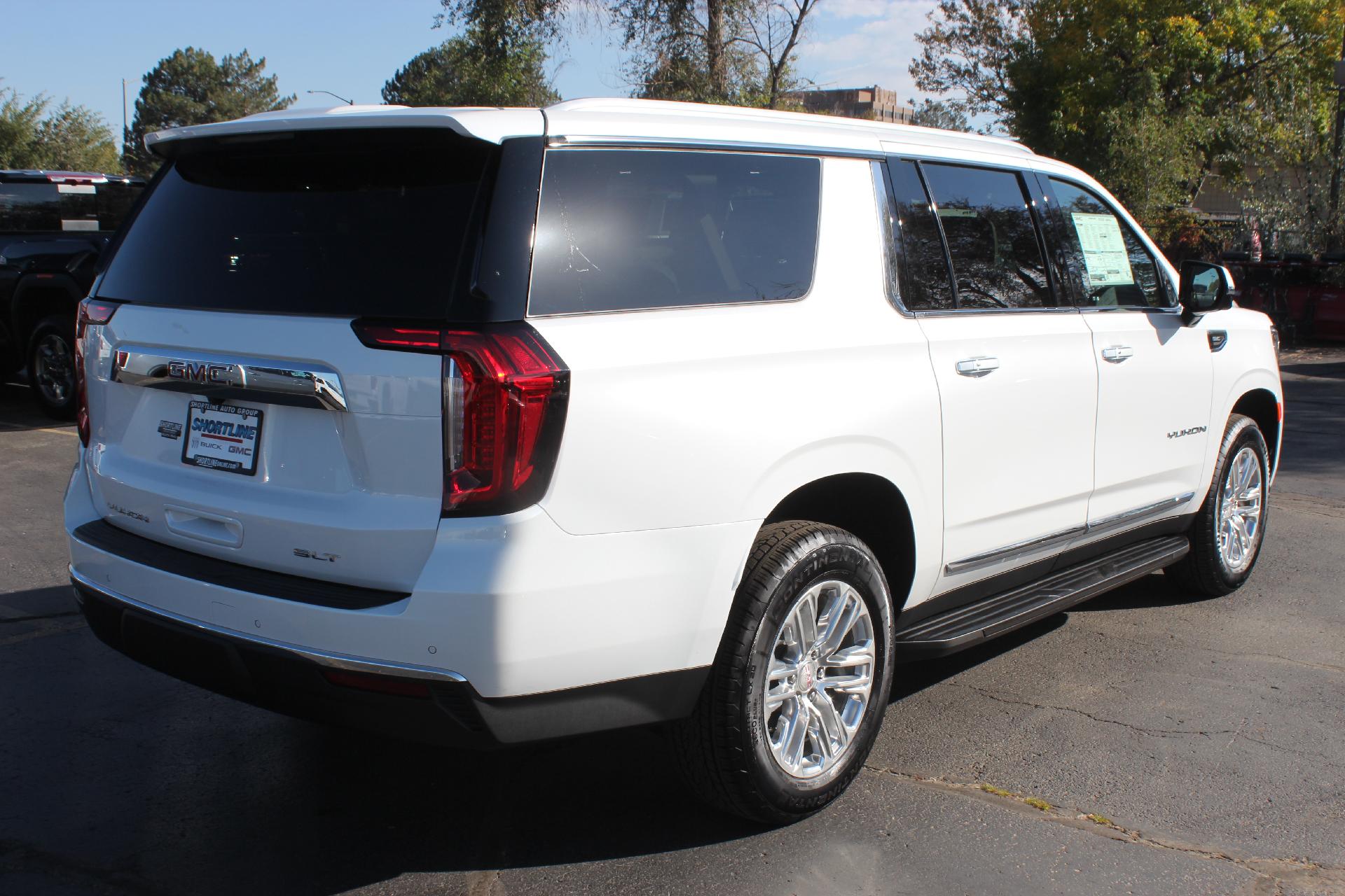 2024 GMC Yukon XL Vehicle Photo in AURORA, CO 80012-4011