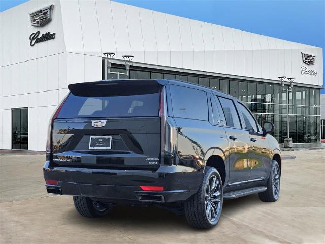 2024 Cadillac Escalade ESV Vehicle Photo in TERRELL, TX 75160-3007